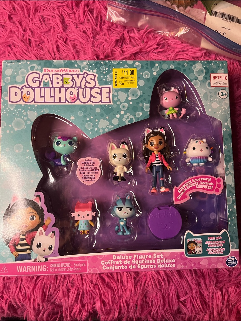 DreamWorks Gabby's Dollhouse Deluxe Figure Set - Pink & Purple Characters